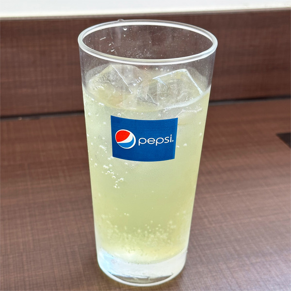 08レモンスカッシュ(275円)