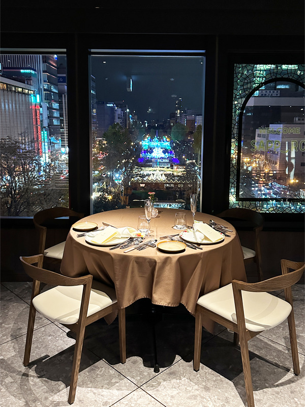 01ステキなディナーの始まりです