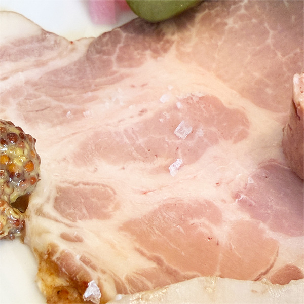 03豚の肩ロースのハム