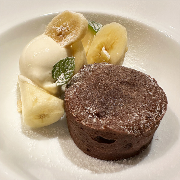 21後輩ちゃんのフォンダンショコラ・バナナアイス