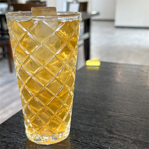 10さんぴん茶(319円)