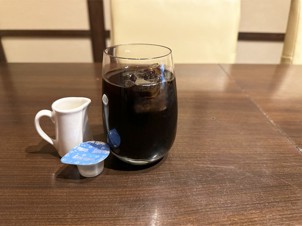 14アイスコーヒー(220円)