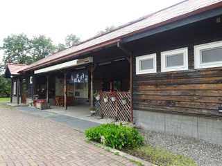 c637b5a1.jpg