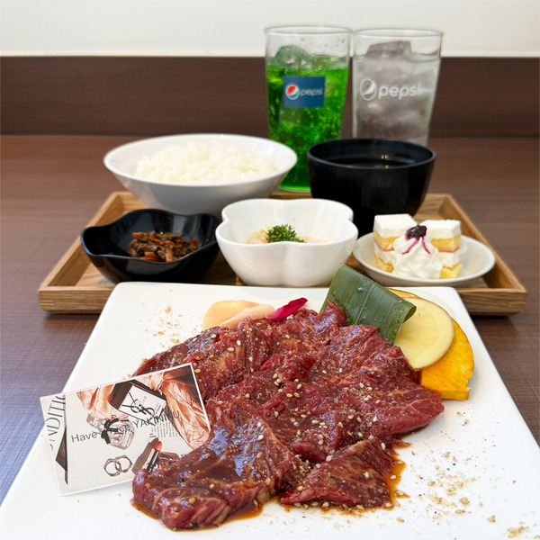 01生サガリランチ(2068円)