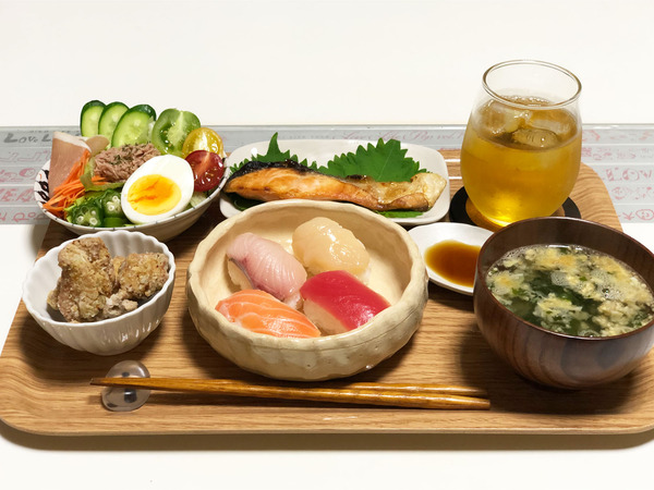 01手毬寿司になっちゃった定食