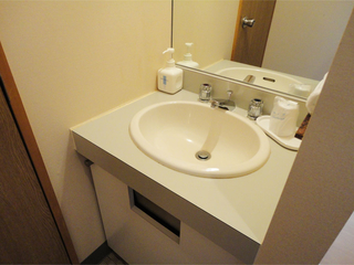 c6d945bb.jpg
