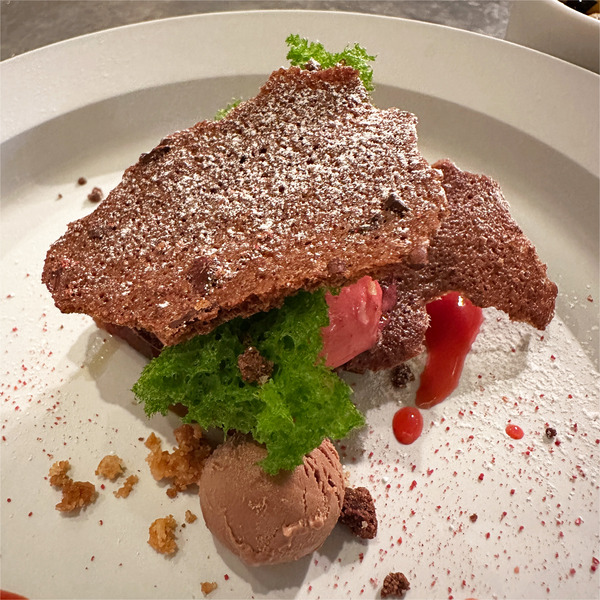 29ガトーショコラとりんごのタタン