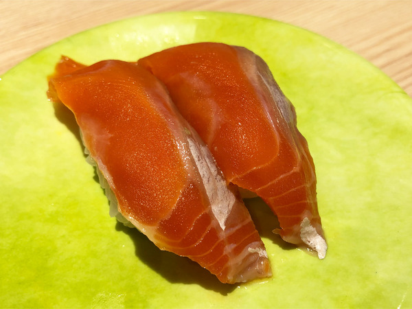 02サーモン(184円)