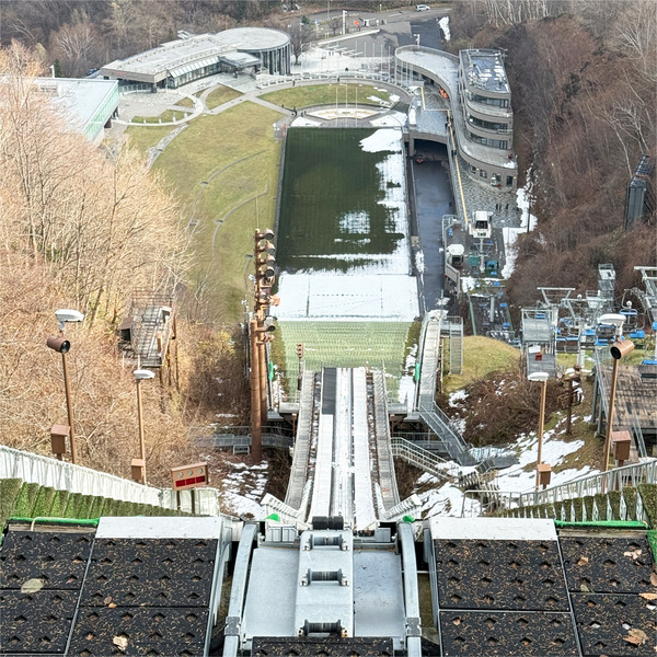 15大倉山ジャンプ競技場