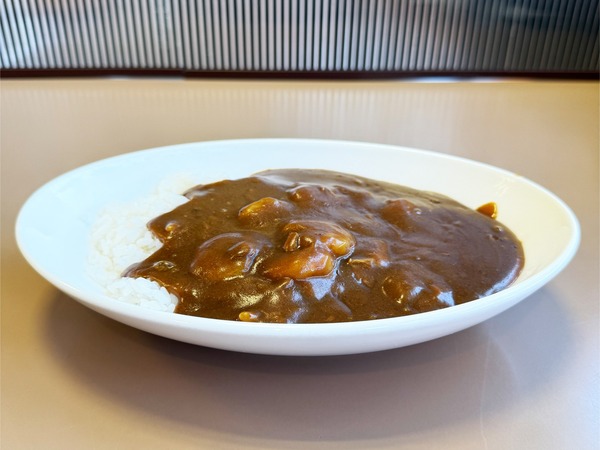 01エビカレー(800円)