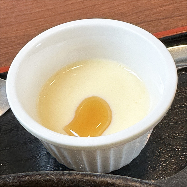 06デザート(ミルクプリン)