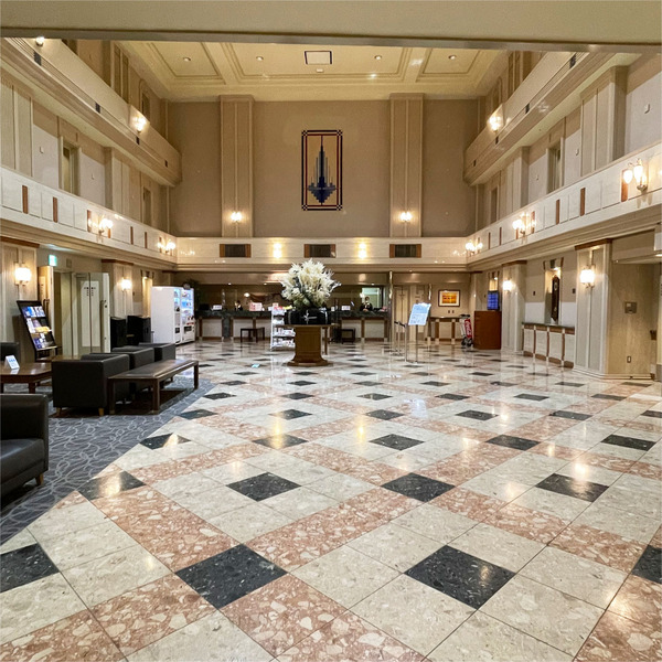 05キレイなロビーです