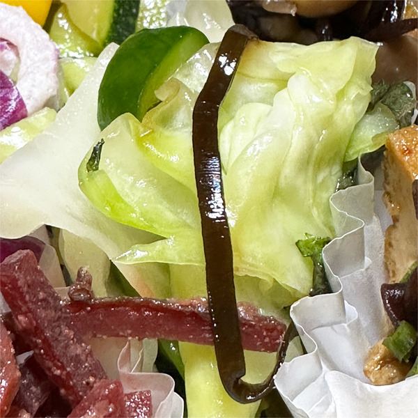 08きゅうりとキャベツと大葉の塩昆布和え