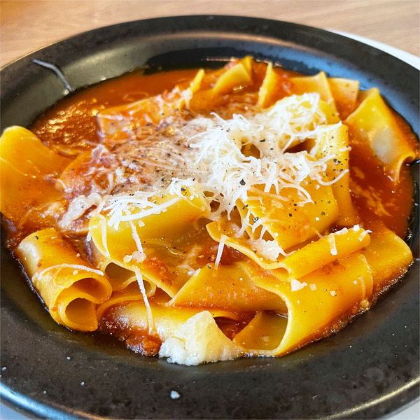 04黒毛和牛と黒豚のボロネーゼ(1600円)