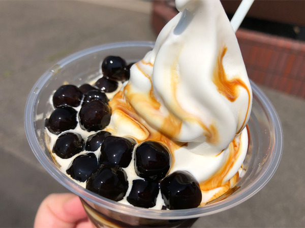 02タピオカソフト(450円)黒みつ