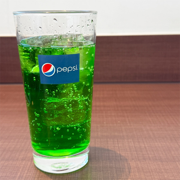 07メロンソーダ(330円→165円)