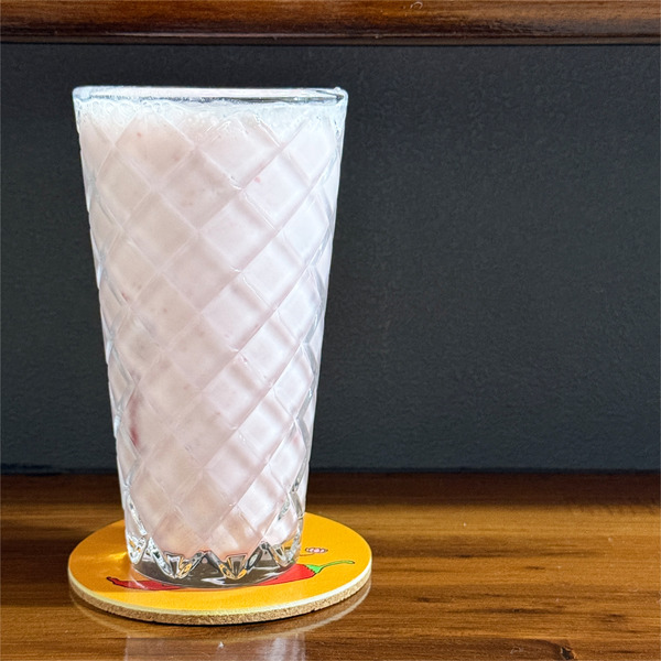 08いちごラッシー(400円)