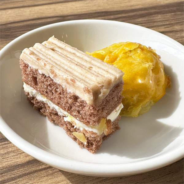 11本日のケーキ(モンブラン)・スイートポテト