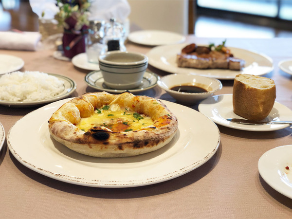 05ラクレットのピッツァ(1000円)