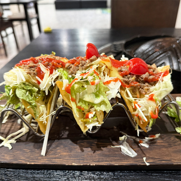 05沖縄タコス(880円)