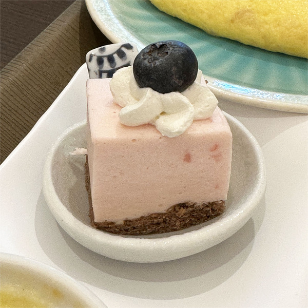 11ラブベリーヨーグルトムース