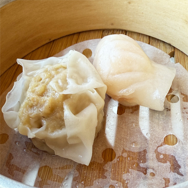 06点心二種盛り合わせ(焼売・海老)