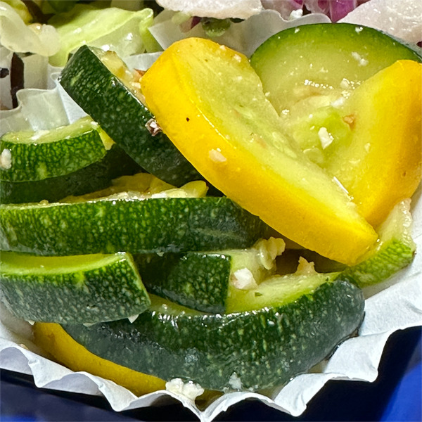 06ズッキーニとナッツのナムル