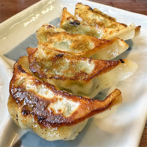 08行者にんにく餃子・5個(320円)