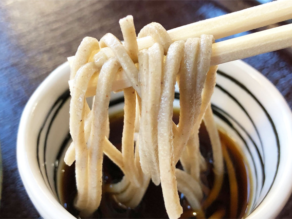 03もりそば(715円)コシのあるお蕎麦です