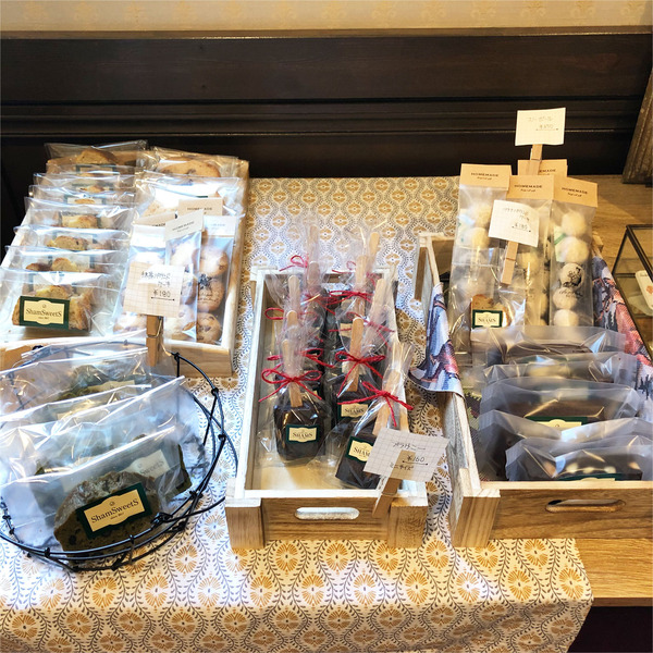 07焼き菓子も販売しています