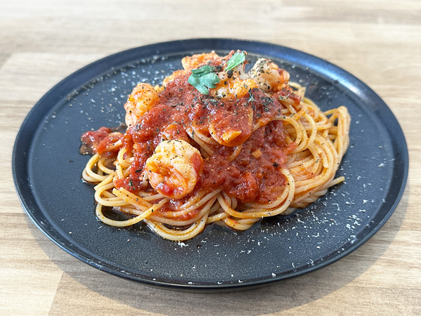03エビとトマトのパスタ(1200円)