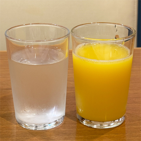 10水・オレンジジュース