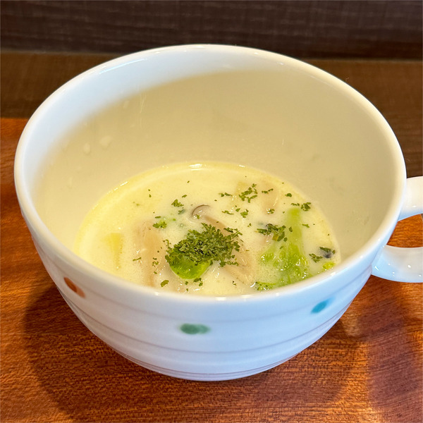 11しめじスープ