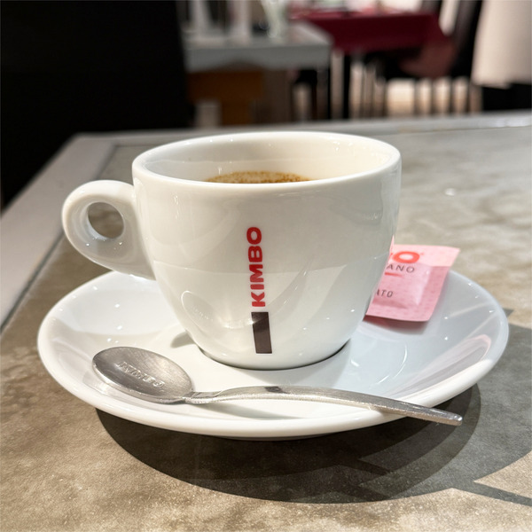 06ブレンドコーヒー(500円)