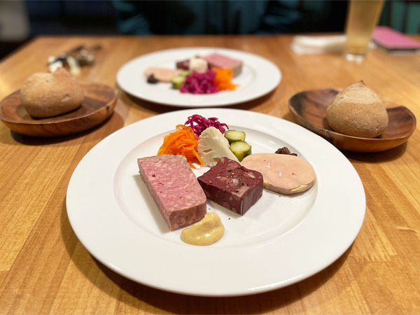 02前菜の盛り合わせ