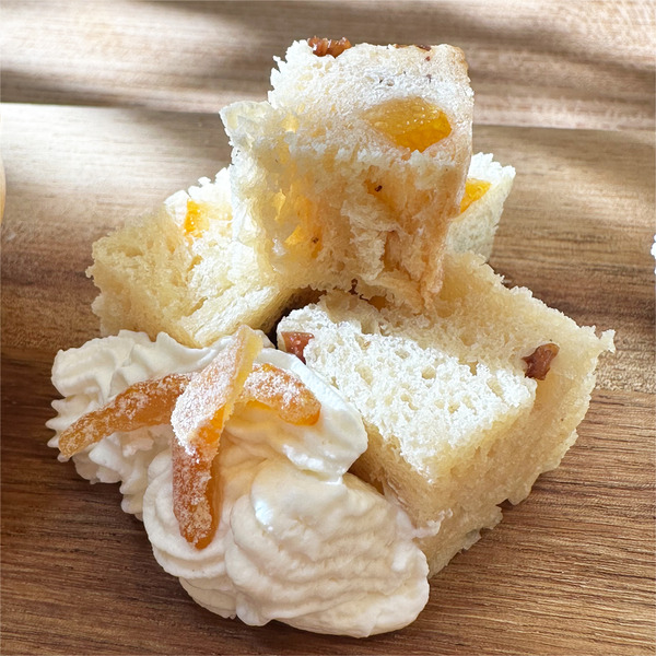 22パネトーネ(イタリアのクリスマス菓子)