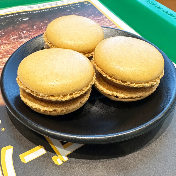 02マカロン・塩バターキャラメル(190円×3)