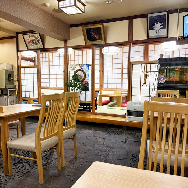 09店内