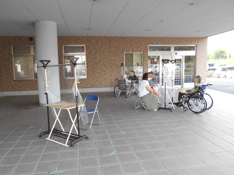 InkedDSCN1905_LI.jpg555