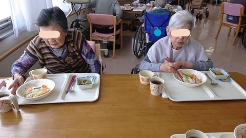 InkedDSC_4825_LI.jpg555