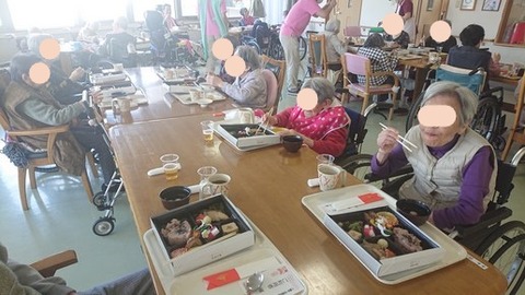 InkedDSC_4854_LI.jpg555