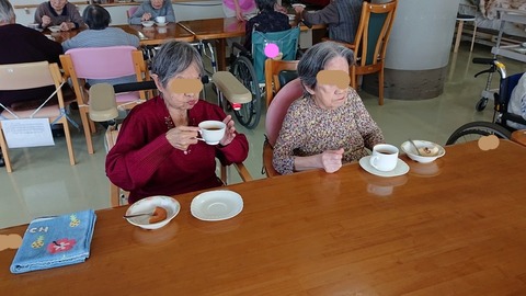 InkedDSC_4272_LI.jpg555