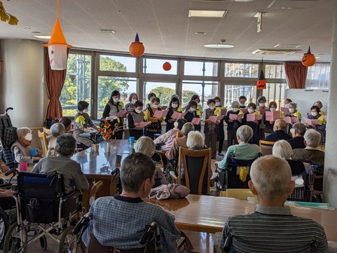 PXL_20231026_050655617.jpg11