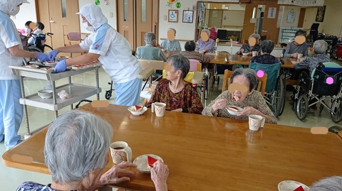 InkedDSC_4057_LI.jpg555