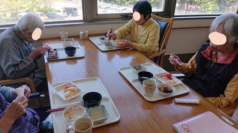 InkedDSC_5625_LI.jpg555