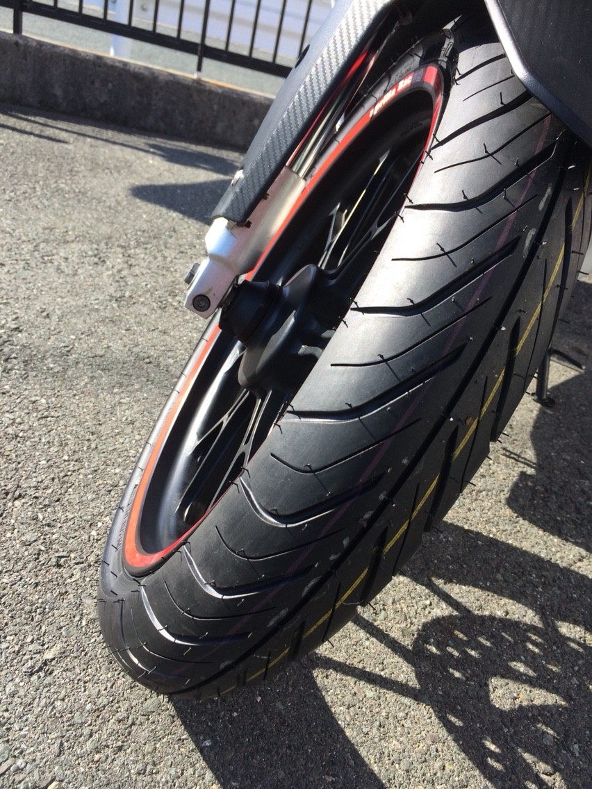 タイヤ交換 2回目 Rx 02インプレ 田舎暮らしのアプリリア