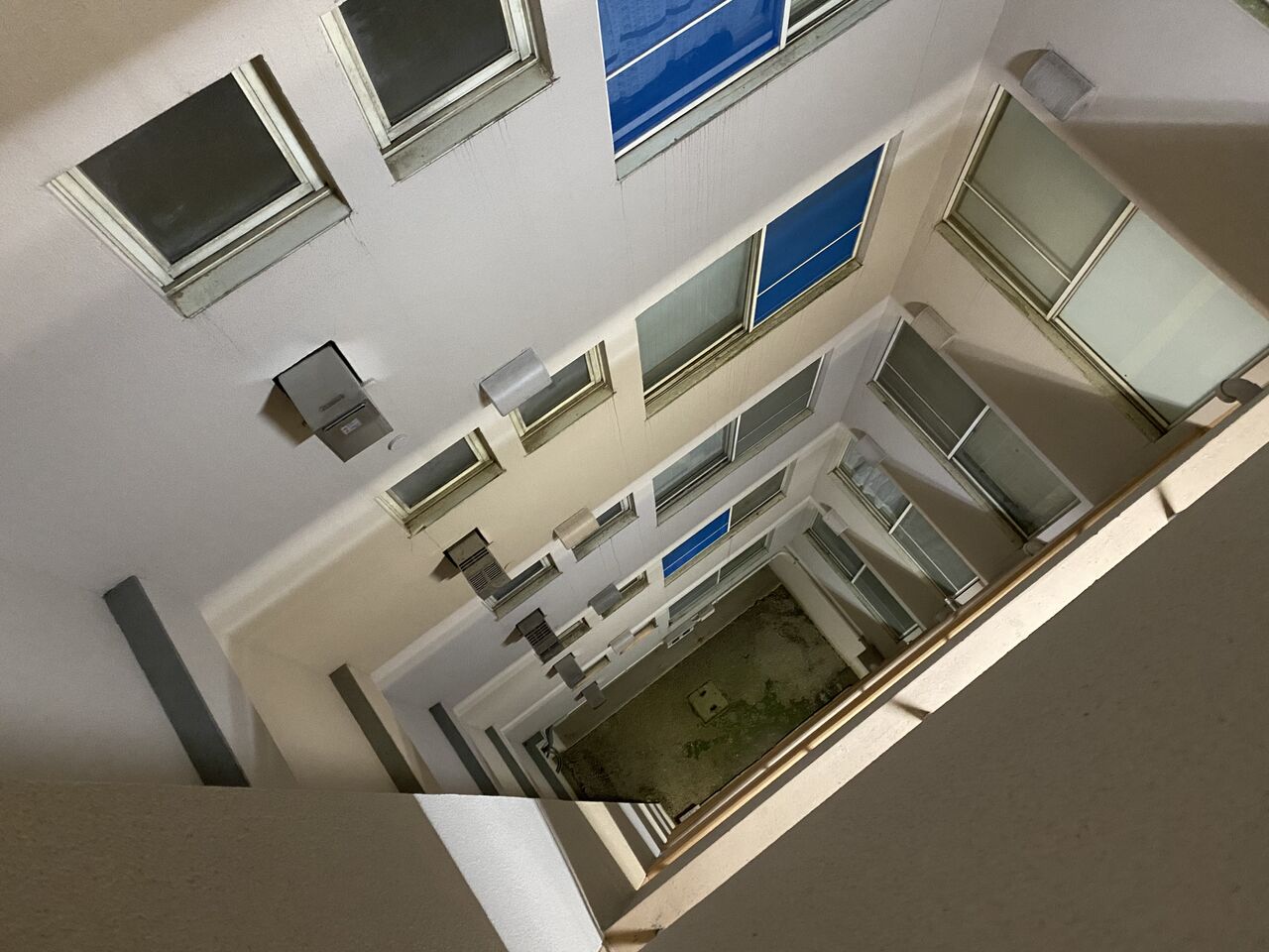 12月11日発売 市朗怪全集 十五 は 幽霊マンション を収録 中山市朗ブログ