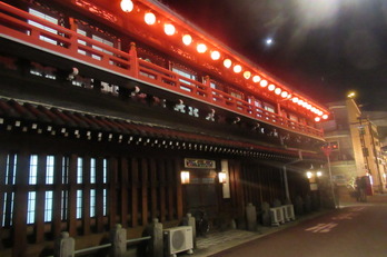 百番建物