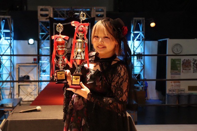 8823163E-90D6-4DFB-89DC-E894A9B67120