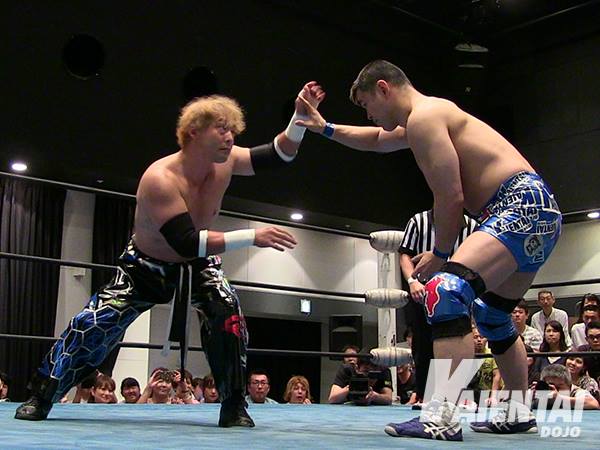 独占コメント Tajiriとのシングル戦に挑むtakaみちのく 千葉密着 発信型プロレス 2aw情報ブログ 独占コメント Tajiriとのシングル戦に挑むtakaみちのく 千葉密着 発信型プロレス 2aw情報ブログ